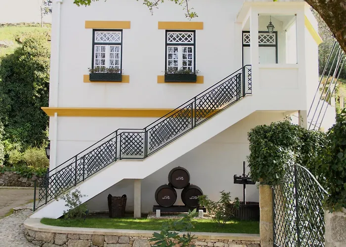 拉梅格野营酒店 3*